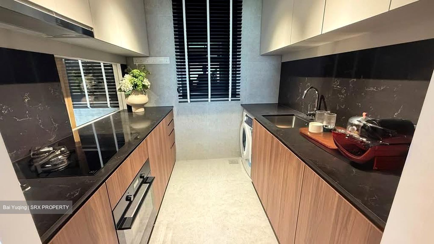 Serangoon Road (D12), Condominium #579761111